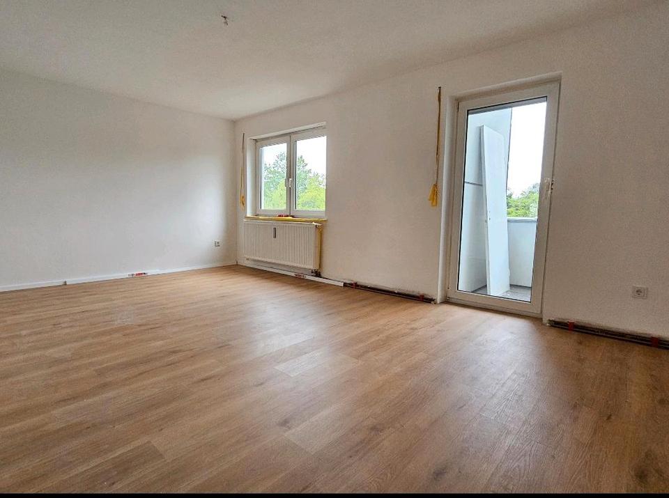 Thumbnail-Erstbezug 3 Zi.- Wohnung Regensburg West Nähe Rennplatz