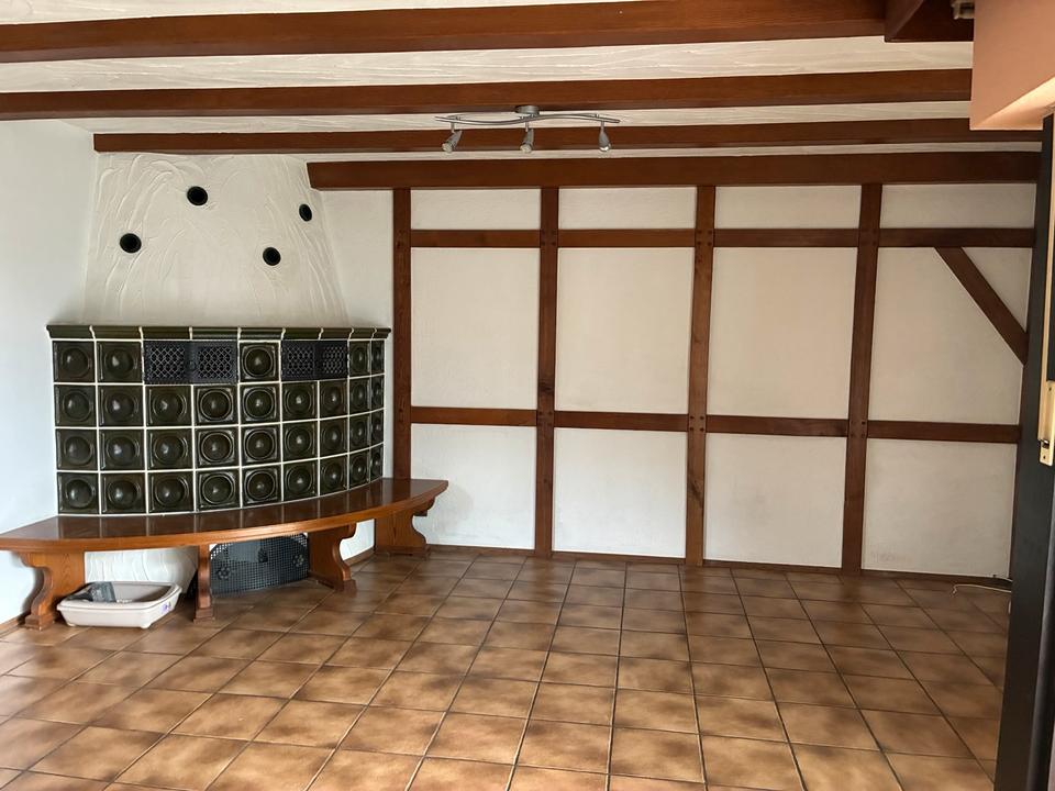 Thumbnail-Großzügige Wohnung mit Wintergarten