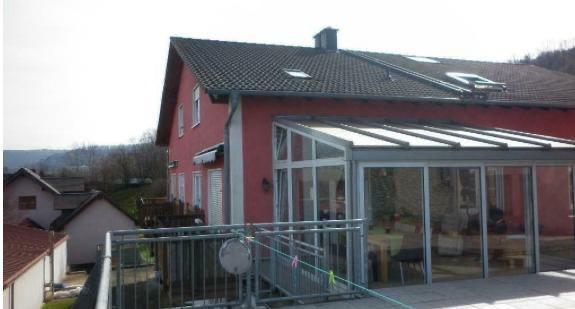 Thumbnail-Doppelhaushälfte mit 200 qm Produktionshalle, Wintergarten