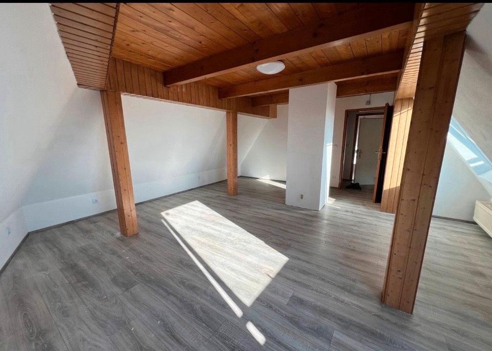 Thumbnail-Dachgeschoss Wohnung zu vermieten