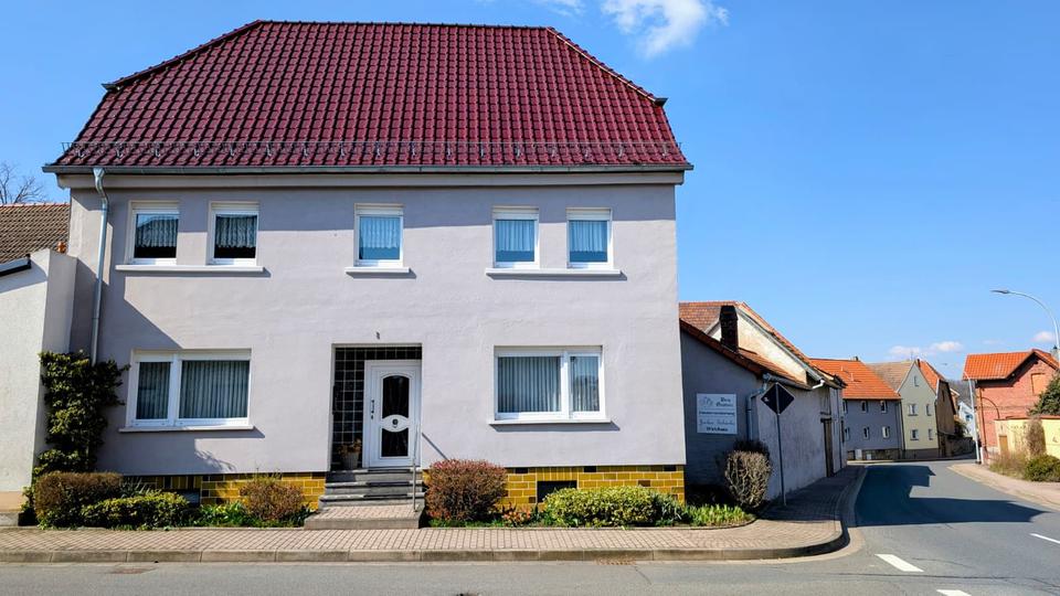 Thumbnail-EinfamilienhausMehrgenerationenhaus 8 Zimmer in Sondershausen