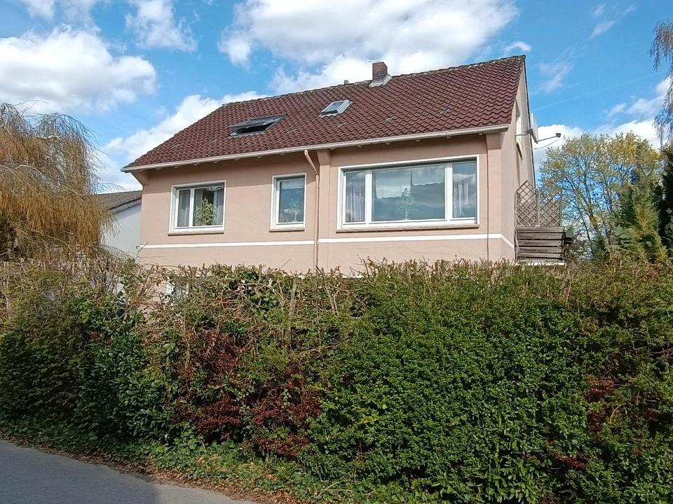 Thumbnail-Zweifamilienhaus in Stadtwaldnähe