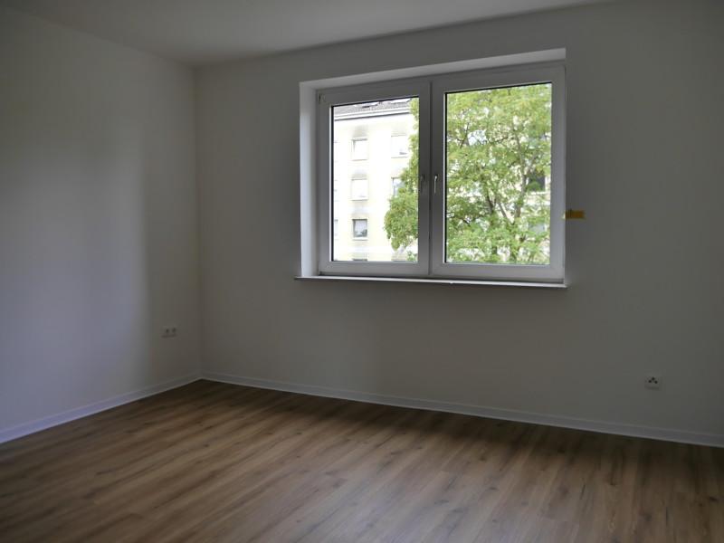 Thumbnail-Schöne 2-Zimmer-Wohnung mit Tageslichtbad in Offenbach zu vermieten
