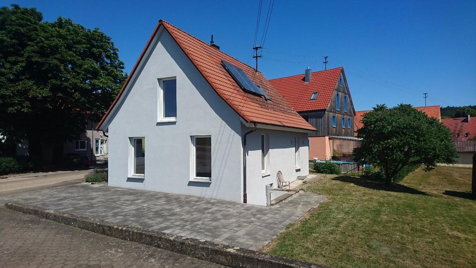 Thumbnail-Kleines Haus, freistehend, 90m2, mit Keller und Garten
