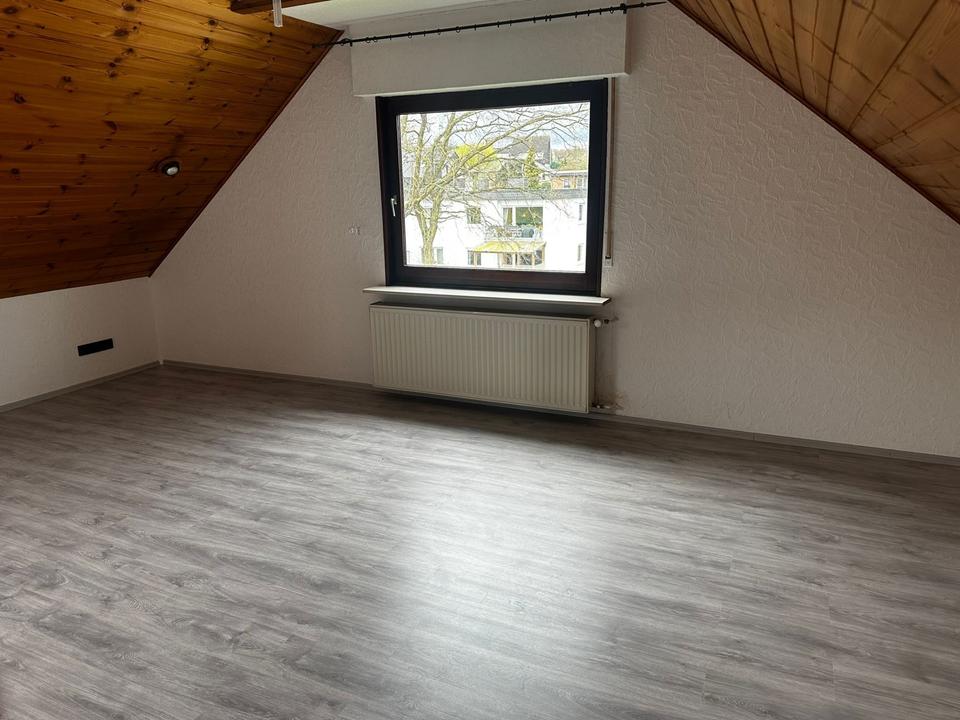 Thumbnail-Helle 2-Zimmer-Dachgeschosswohnung in Hagen-Garenfeld