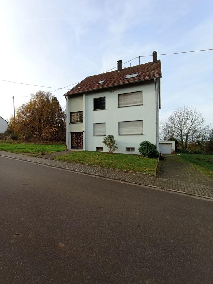 Thumbnail-Großes Haus mit 3 Wohneinheiten nahe französischer Grenze