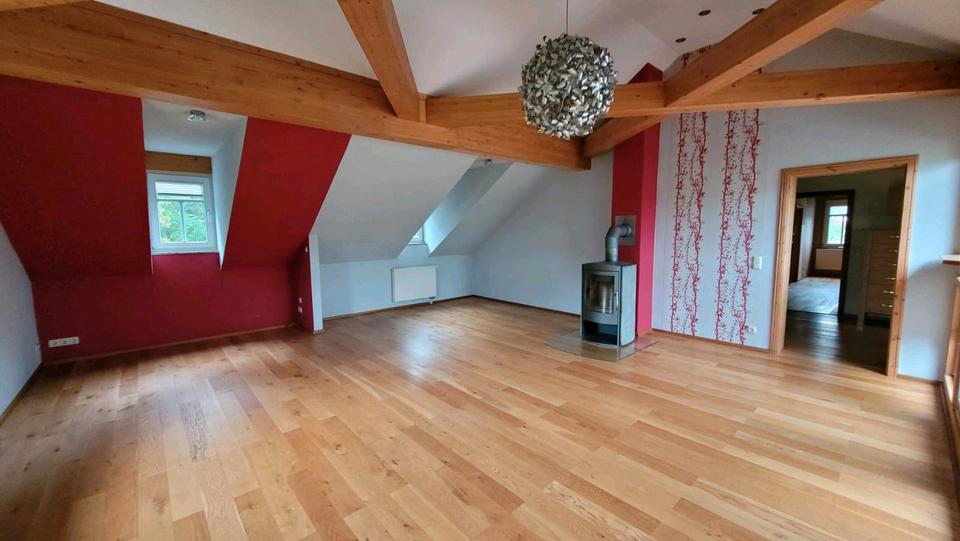 Thumbnail-Schöne 4 - Zimmer Dachgeschosswohnung am Stadtrand von Saalfeld
