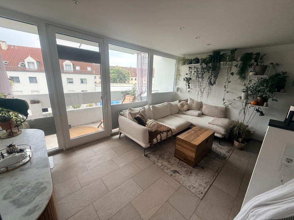 Thumbnail-1-Zimmer-Wohnung 37 qm mit Balkon, TG-Stellplatz und Keller