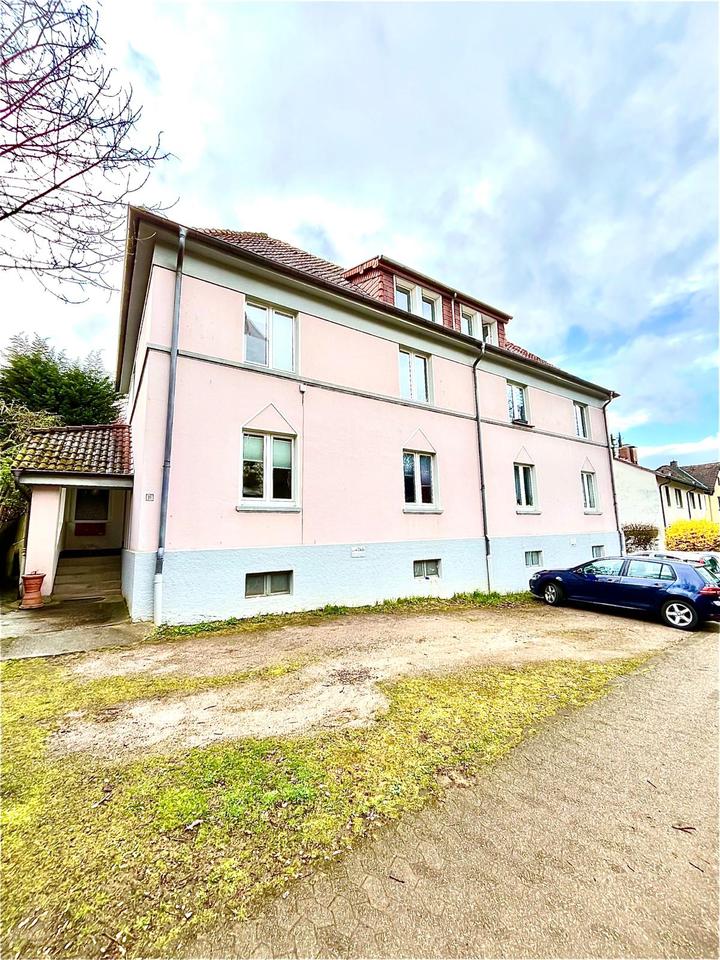 Thumbnail-Schöne Renovierte Single Wohnung in ruhiger Umgebung!