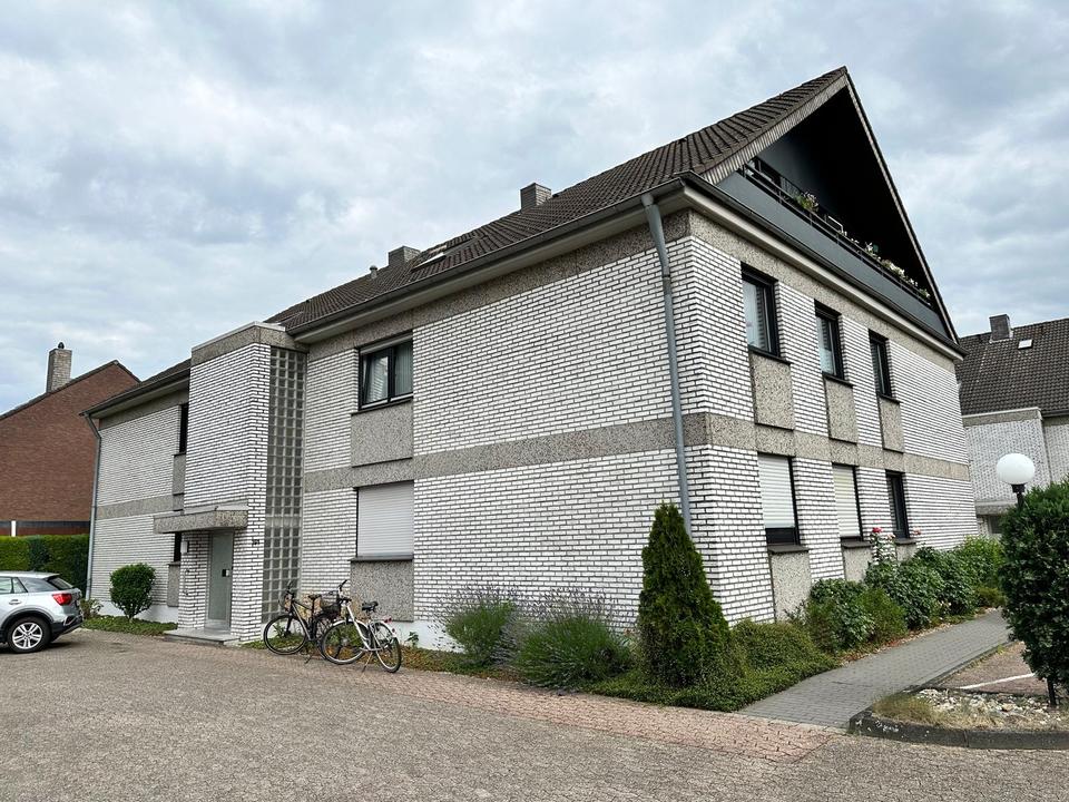 Thumbnail-3-Z. Erdgeschosswohnung mit Balkon und Garage in Tönisvorst (verm