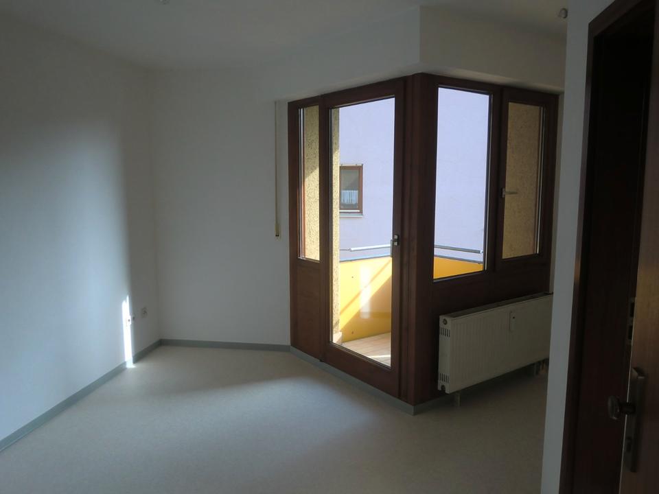 Thumbnail-Sonnige 1 Zimmer Wohnung in Schwäbisch Hall mit Balkon ab 1.8.26