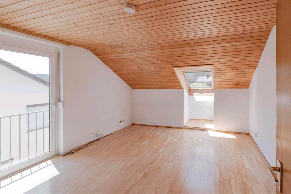Thumbnail-3 Zimmer Dachgeschosswohnung