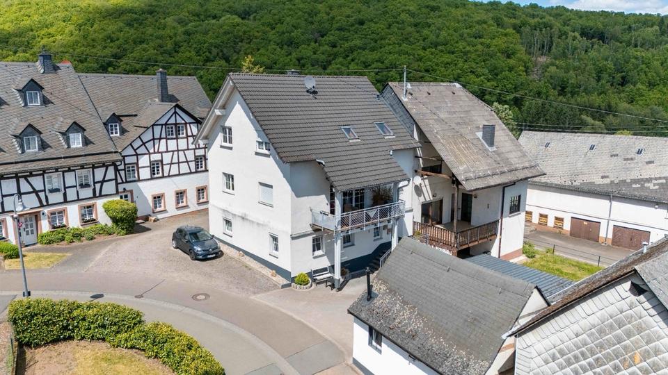 Thumbnail-Wunderschöne, sanierte Maisonette-Wohnung mit 126 m² in perfekter Lage von Rötsweiler