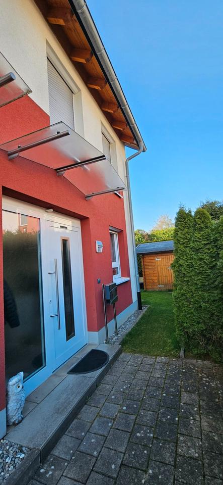 Thumbnail-Modernes Reihenendhaus (KFW55) mit Garten, Sauna & Garage in VS