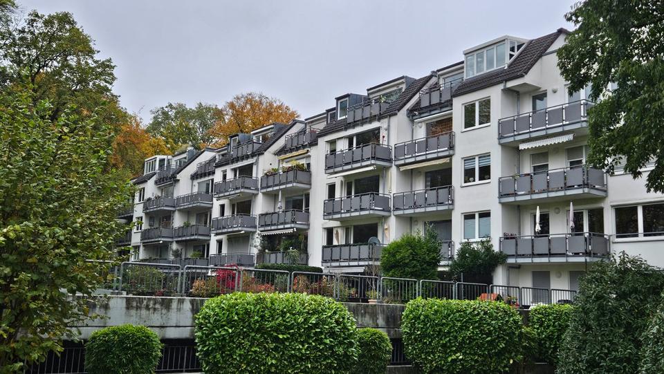 Thumbnail-Eigentumswohnung 3,5 Zimmer 96,43m2 Balkon Aufzug 2 Parkplätze