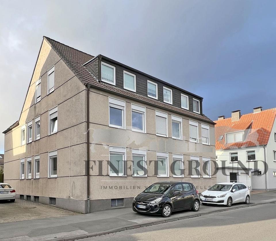 Thumbnail-Ihr neues Zuhause wartet: Stilvolle 3-Zimmer im 1. Obergeschoss Inkl. Küche & Garage.