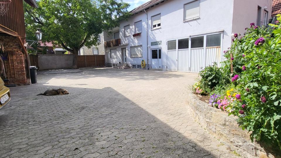 Thumbnail-Geräumiges Wohnhaus auf ehemaliger landw. Hofstelle