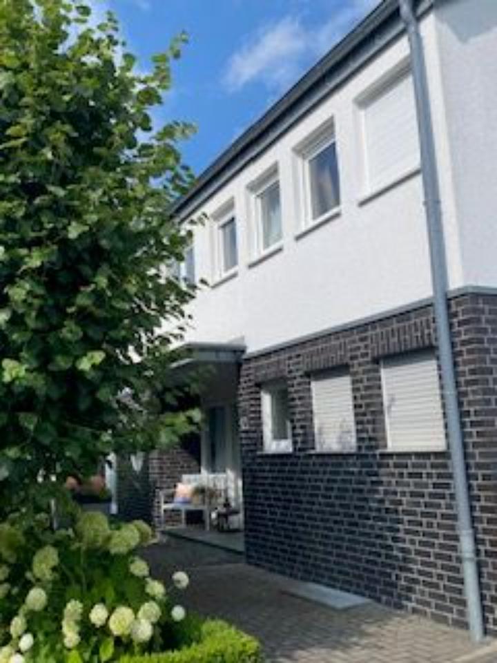 Thumbnail-Wohnung 140 qm zu vermieten