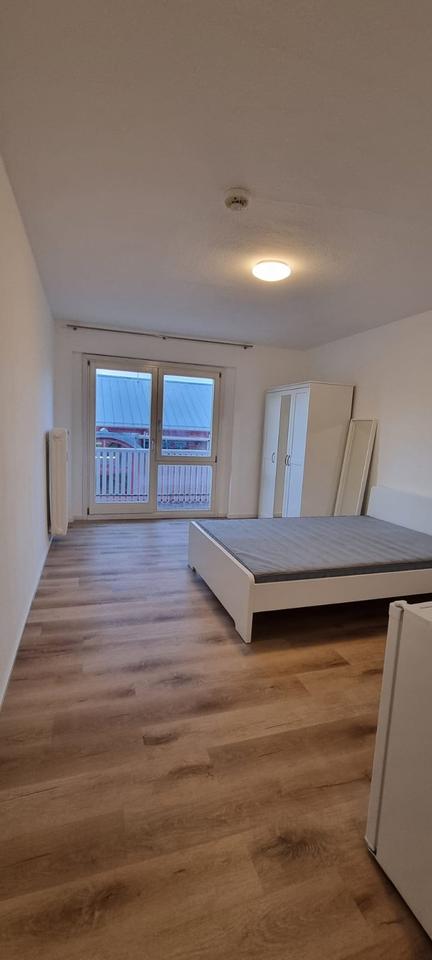 Thumbnail-Renovierte 1-Zimmer-Wonung in bester Lage in Stuttgart