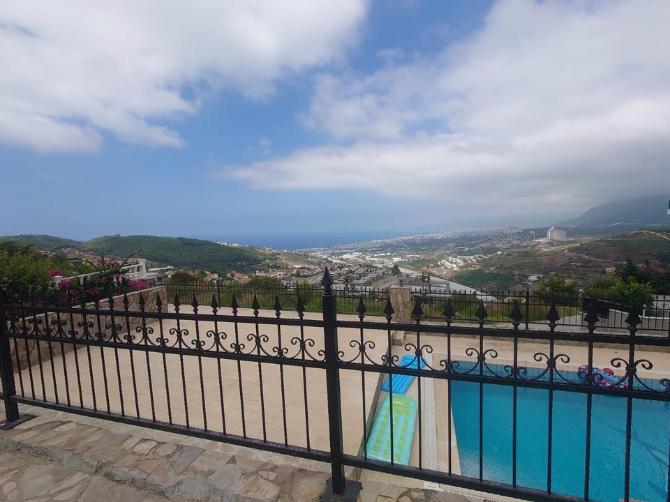 Thumbnail-villa turkse riviera am meer