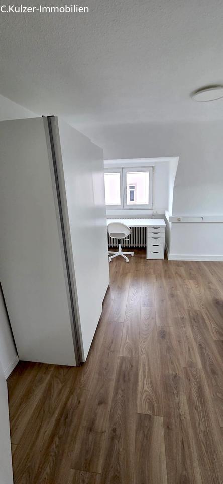 Thumbnail-Möbliertes WG-Zimmer - 18,4 m² in großer DG-Wohnung, nur an Einzelperson - zentrale Lage - Bahnhofsnähe Stadt Lörrach