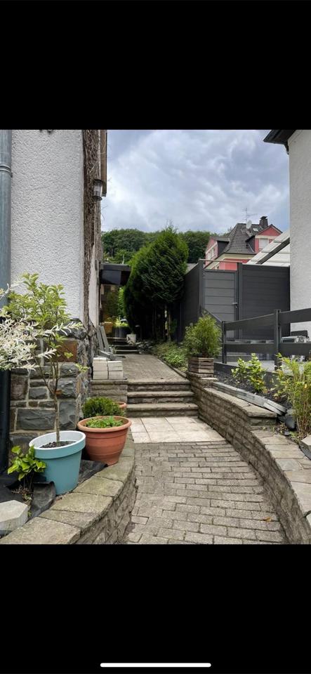 Thumbnail-Doppelhaushälfte in ruhiger Lage mit Garten & Terrasse