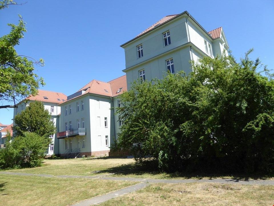 Thumbnail-1-Zi-Whg im Grünen, EBK, Balkon Keller Stellplatz