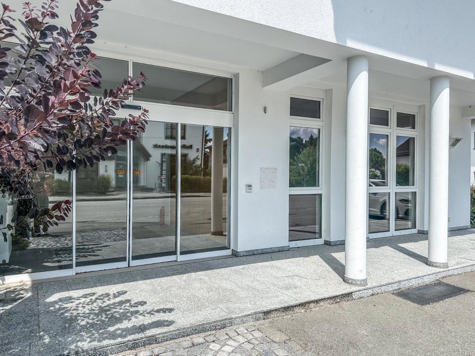 Thumbnail-Helle Büro - oder Praxisräume in Parkstetten zu vermieten