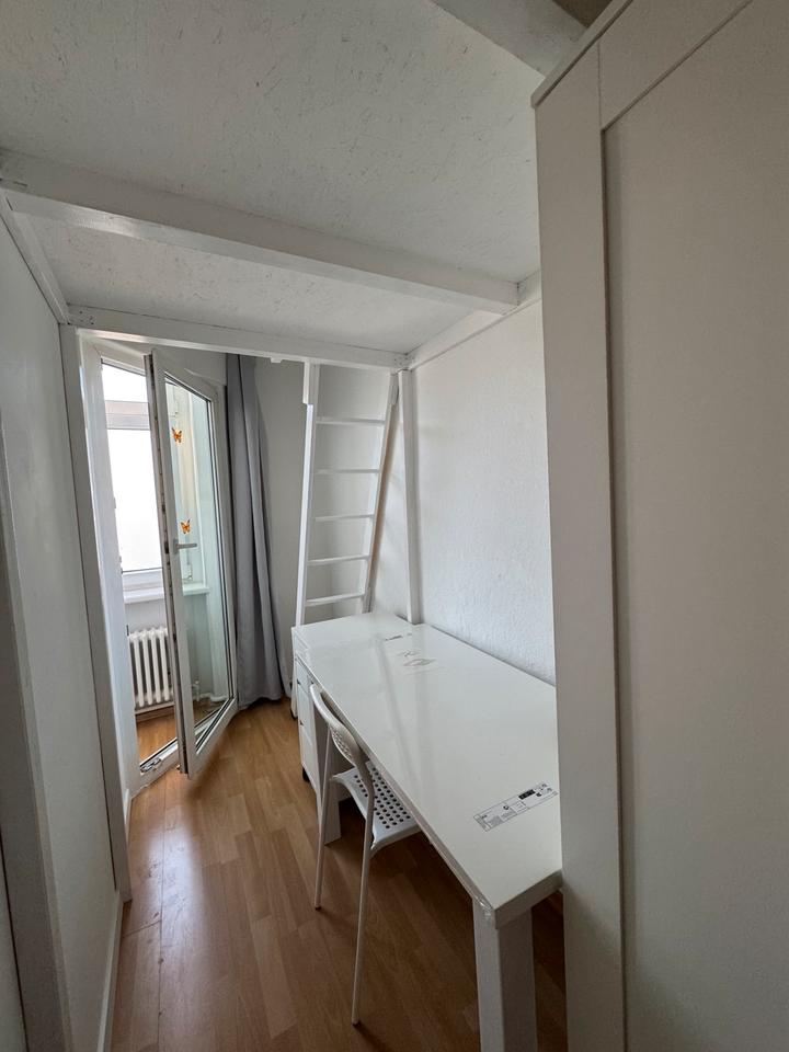 Thumbnail-WG-Zimmer mit ANMELDUNG, frisch renoviert, sofort frei