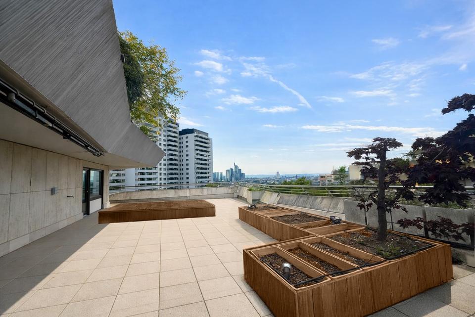 Thumbnail-Exklusive 3-Zimmer Terrassen-Wohnung mit 160 qm-Dachterrasse in S