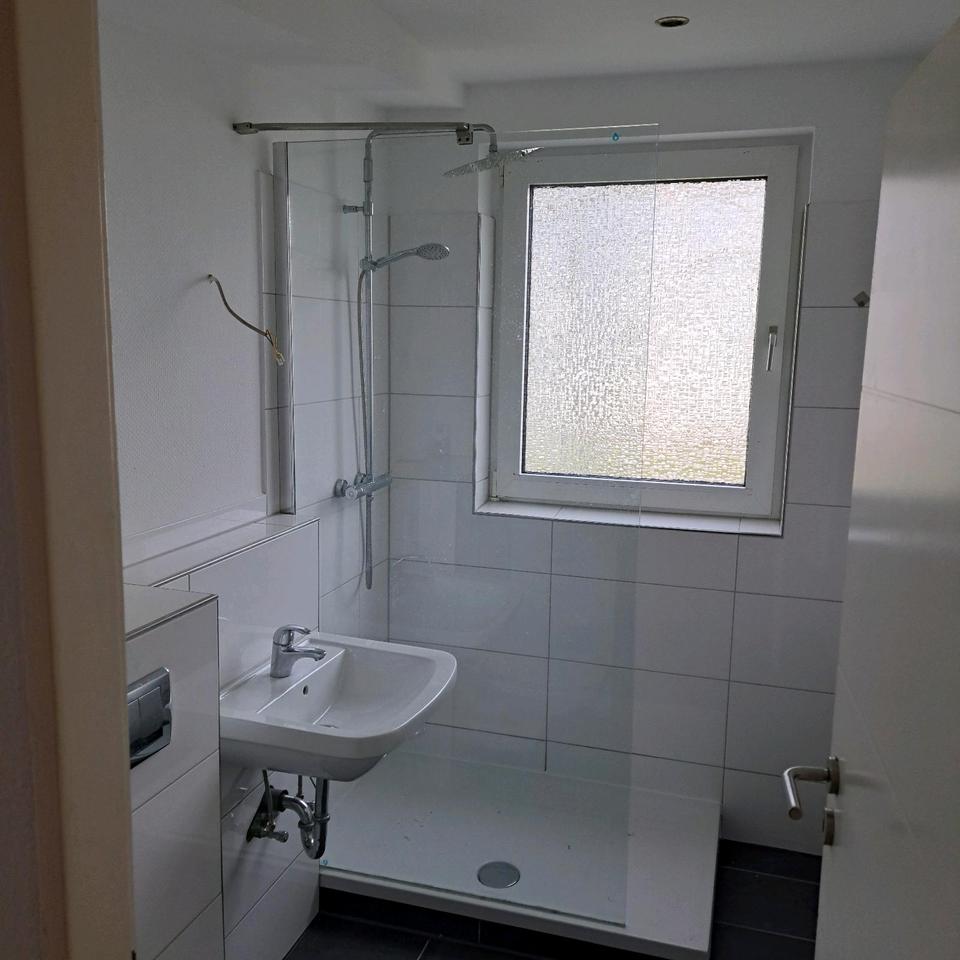 Thumbnail-3 Zimmer Wohnung in ruhiger Lage von Garbsen