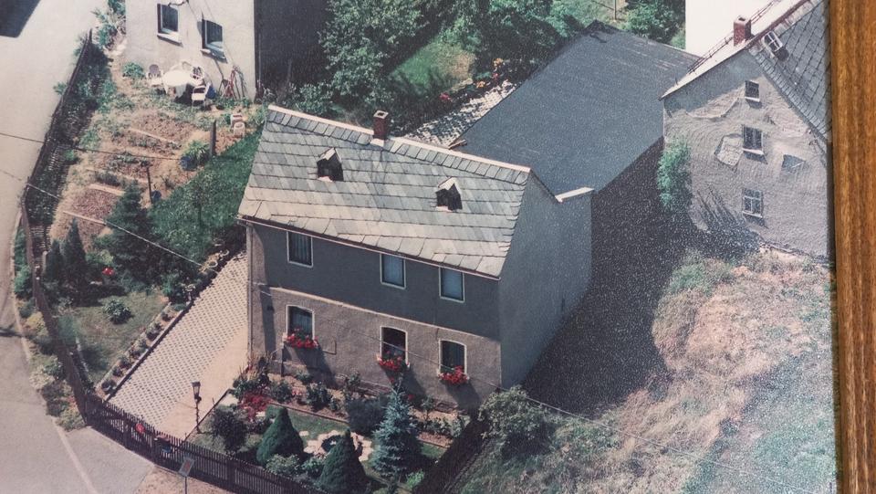 Thumbnail-Wohnhaus mit Nebengelass