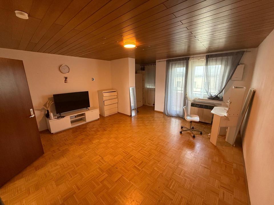 Thumbnail-Zentral gelegene 1,5 Zimmer Wohnung in Sindelfingen