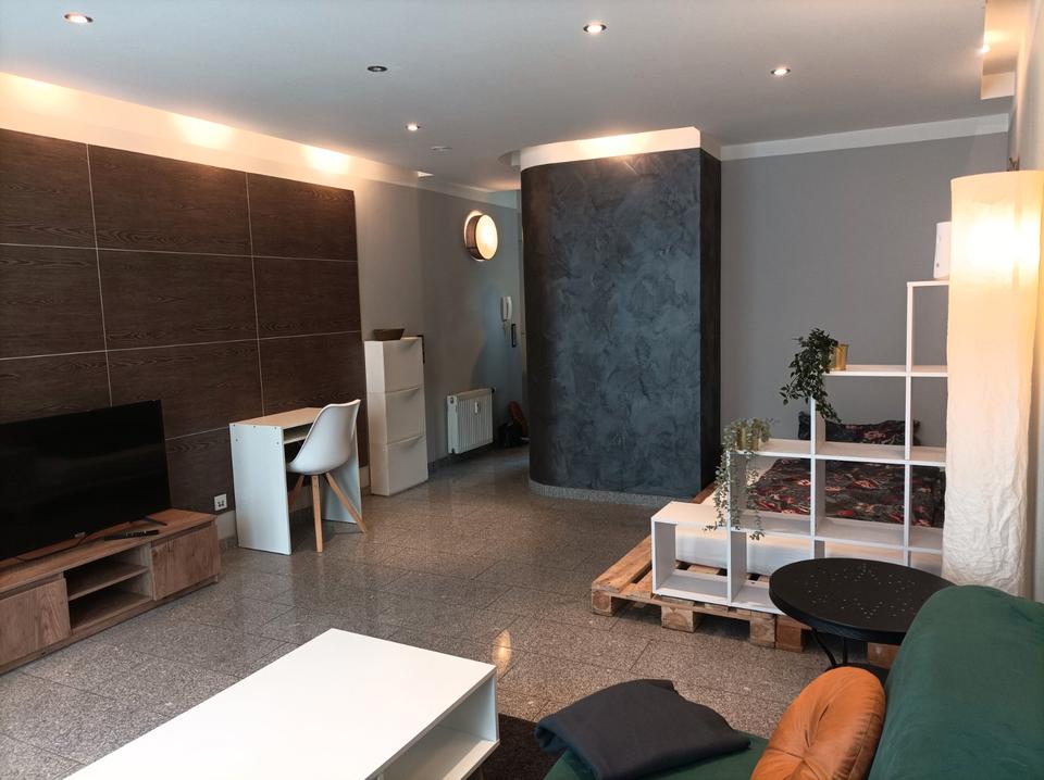 Thumbnail-Zentrale Wohnung in Wuppertal Heckinghauserstraße - All In Möbl.