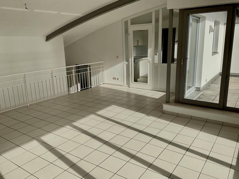 Thumbnail-Charmante Penthouse Wohnung mit großer Dachterrasse