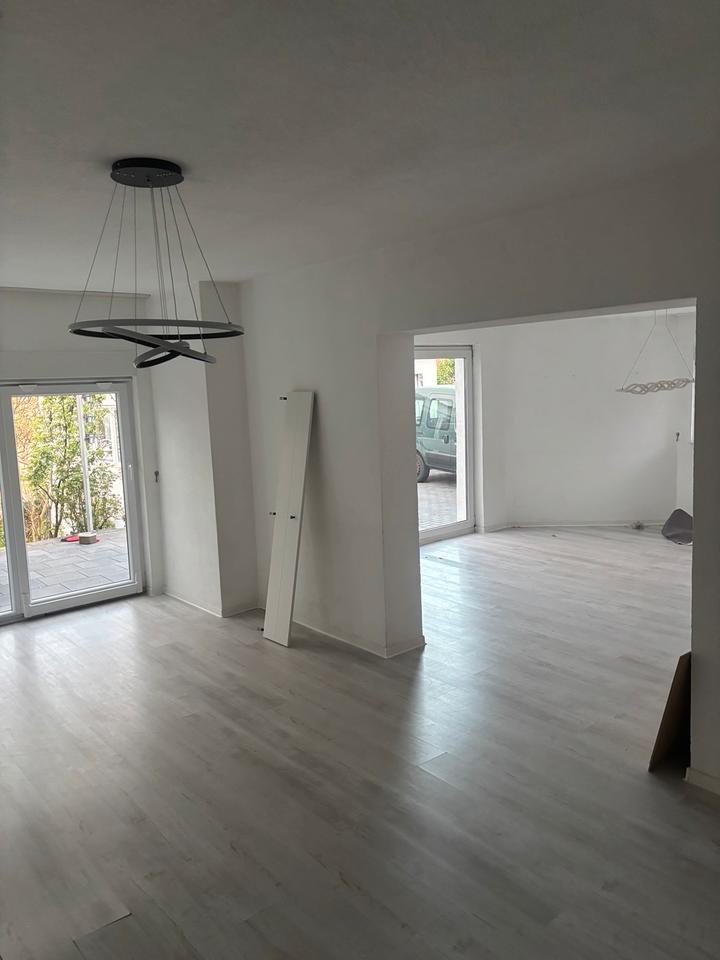 Thumbnail-4,5 Zimmer Wohnung