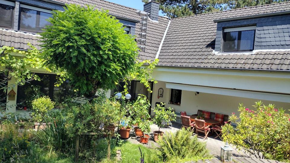 Thumbnail-Einfamilienhaus mit Einliegerwohnung am Naturschutzgebiet