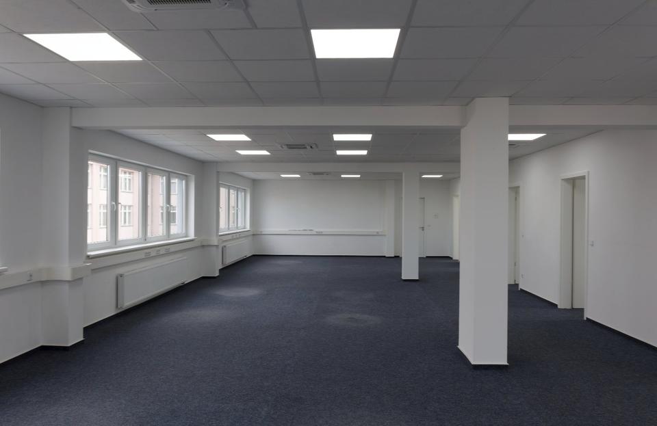 Thumbnail-Ab sofort beziehbar: Bürofläche in Leipzig-West, ca. 250 m², Klima, hell & freundlich, DV-Verkabelung, Glasfaser möglich, Stellplätze vorhanden