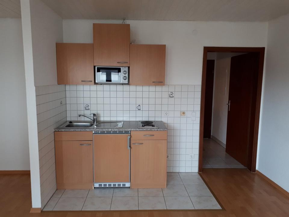 Thumbnail-Schönes, helles 1-Zimmer-Apartment mit Balkon und Keller