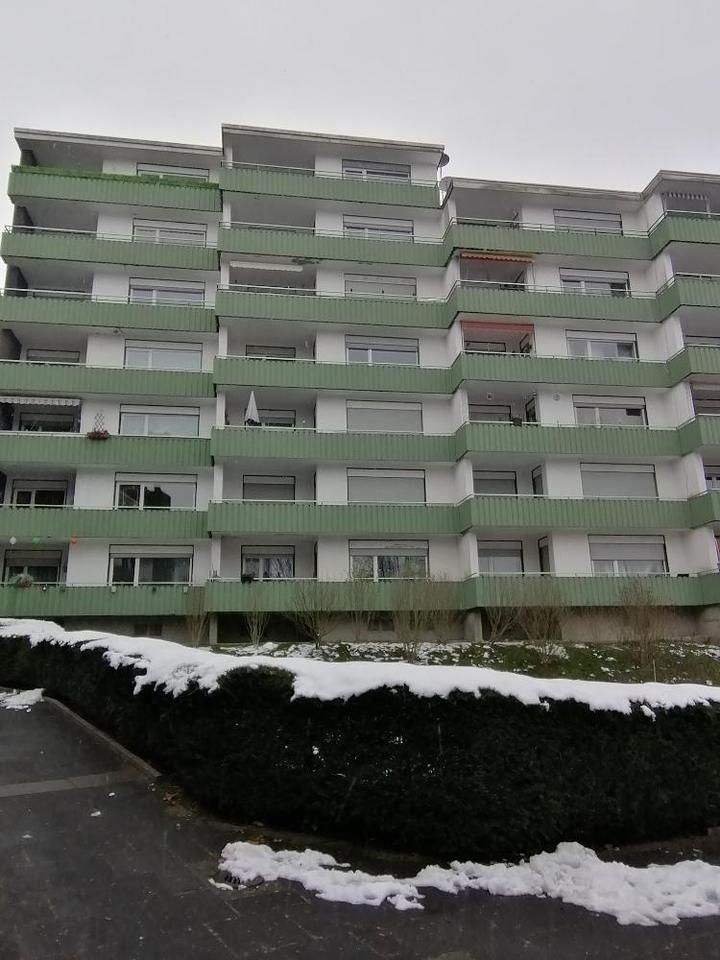 Thumbnail-Geräumige 4- Zimmer Wohnung in Gummersbach Bernberg Fasanenweg