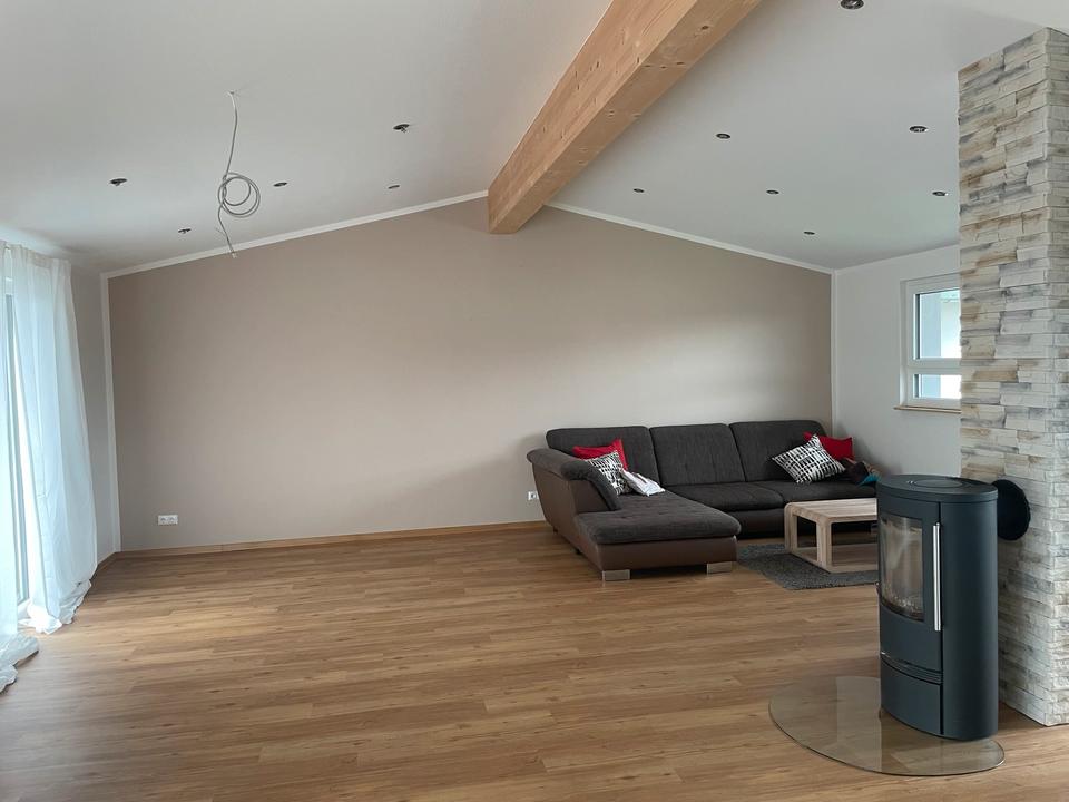 Thumbnail-Moderne 4-Zimmer-Wohnung mit Balkon in Eichenzell - OT Büchenberg