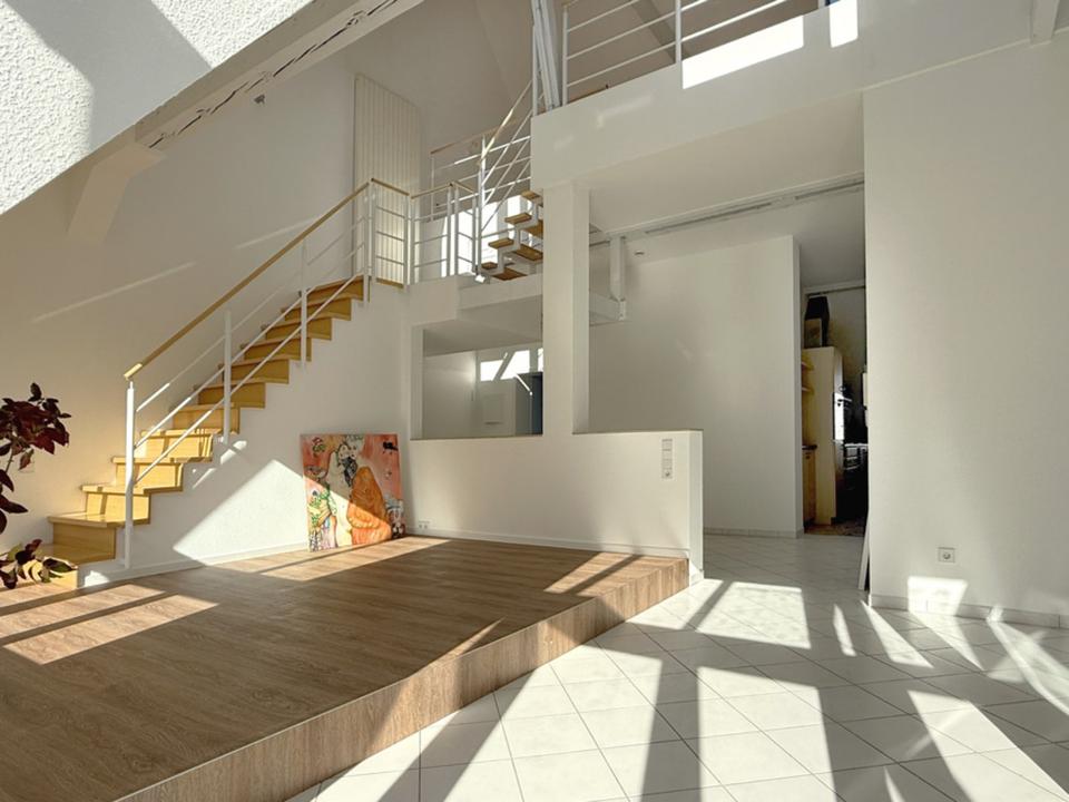 Thumbnail-Schicke DG-maisonette - Balkon - ruhig - saniertes Denkmal