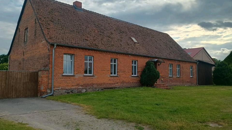 Thumbnail-Landhaus, Doppelhaus, Wald, Wiese
