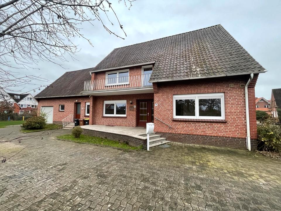 Thumbnail-Großzügige 4-Zimmer-Wohnung mit Garten, Garage & Keller