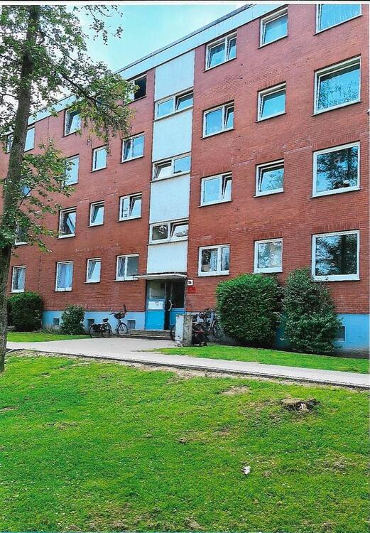 Thumbnail-Helle 3-Zimmer-Wohnung mit Balkon in Stade
