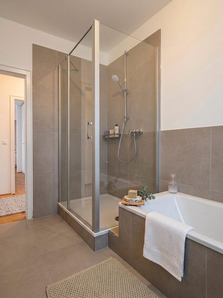 Thumbnail-Sanierte 4 Zimmer Whg. in Top Lage mit Terrasse in Kamp-Lintfort