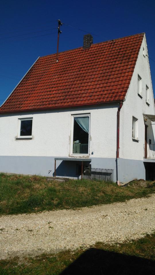 Thumbnail-Einfamilienhaus mit großem Grundstück