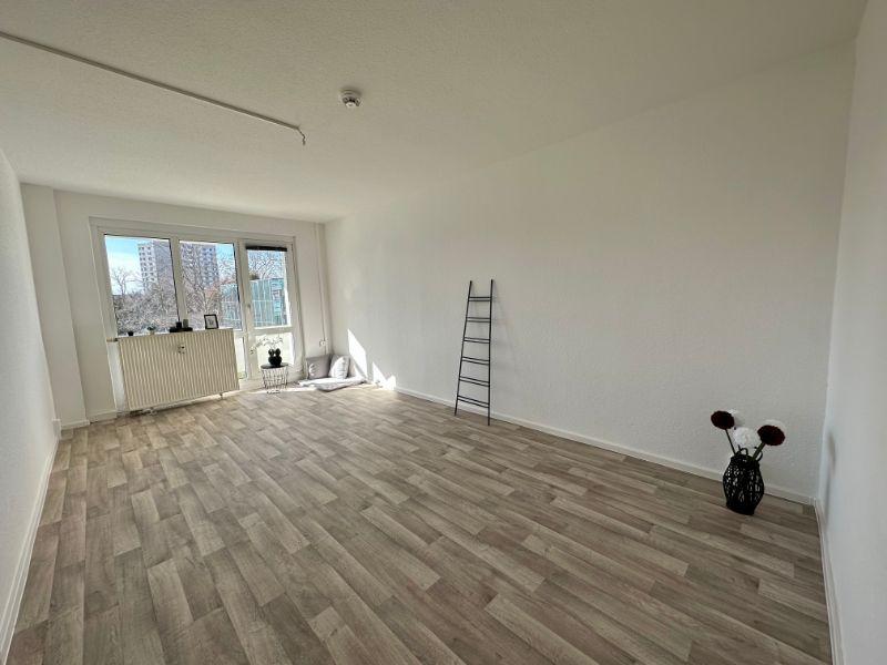 Thumbnail-Kleine 2 Raum Wohnung mit Balkon