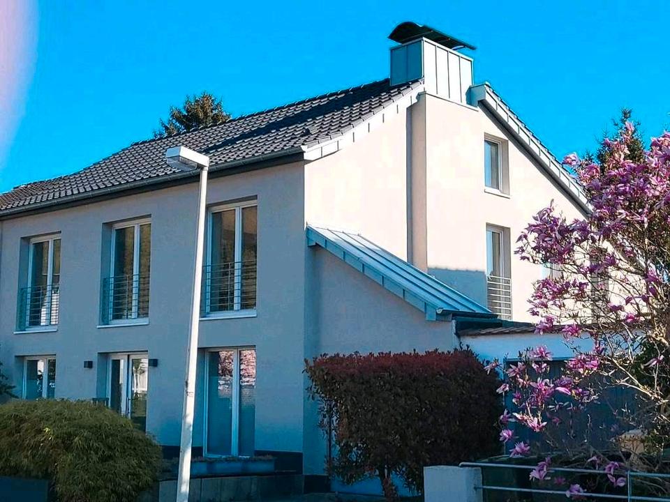 Thumbnail-Großzügiges Energieeffizienz- Einfamilienhaus Bonn - Dottendorf