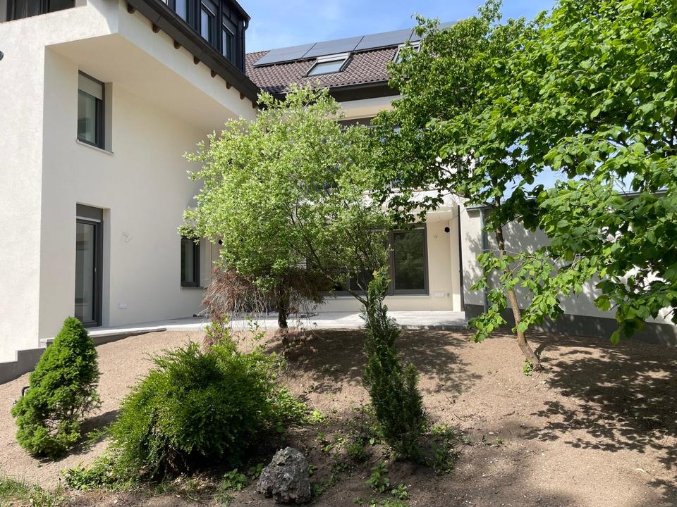 Thumbnail-Großzügige 4-Zimmer-Gartenwohnung in Fürth Nord - Erstbezug